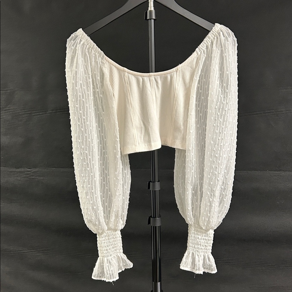 White Blouse-Sleeved Shirt